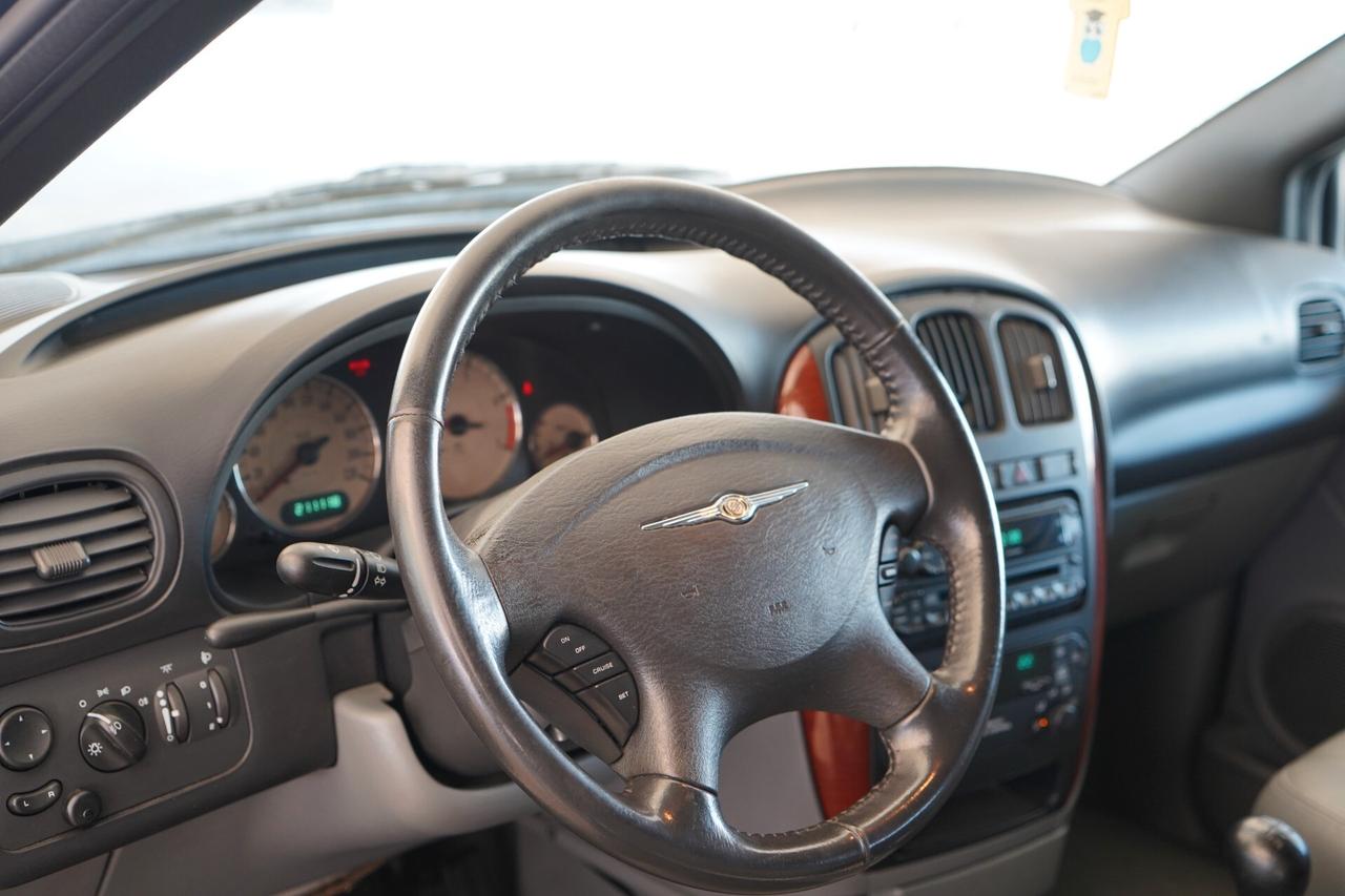 Chrysler Voyager 2.5 CRD cat LX