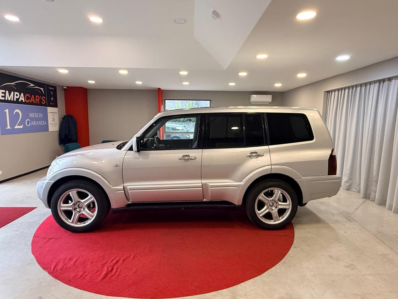 Mitsubishi Pajero 3.2 16V DI-D ELEGANCE 5 PORTE