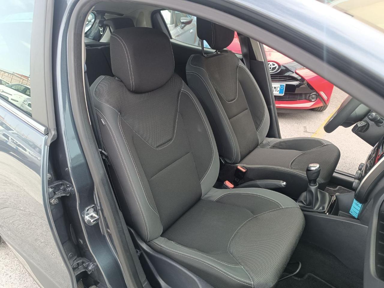 RENAULT Clio dCi 8V 75 CV Start&Stop 5 porte Energy Intens