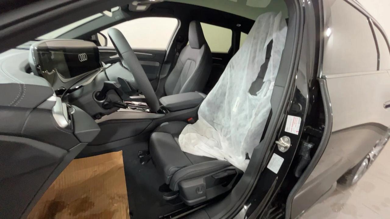 Audi A6 Avant 40 2.0 TDI quattro ultra S tronic s line edition