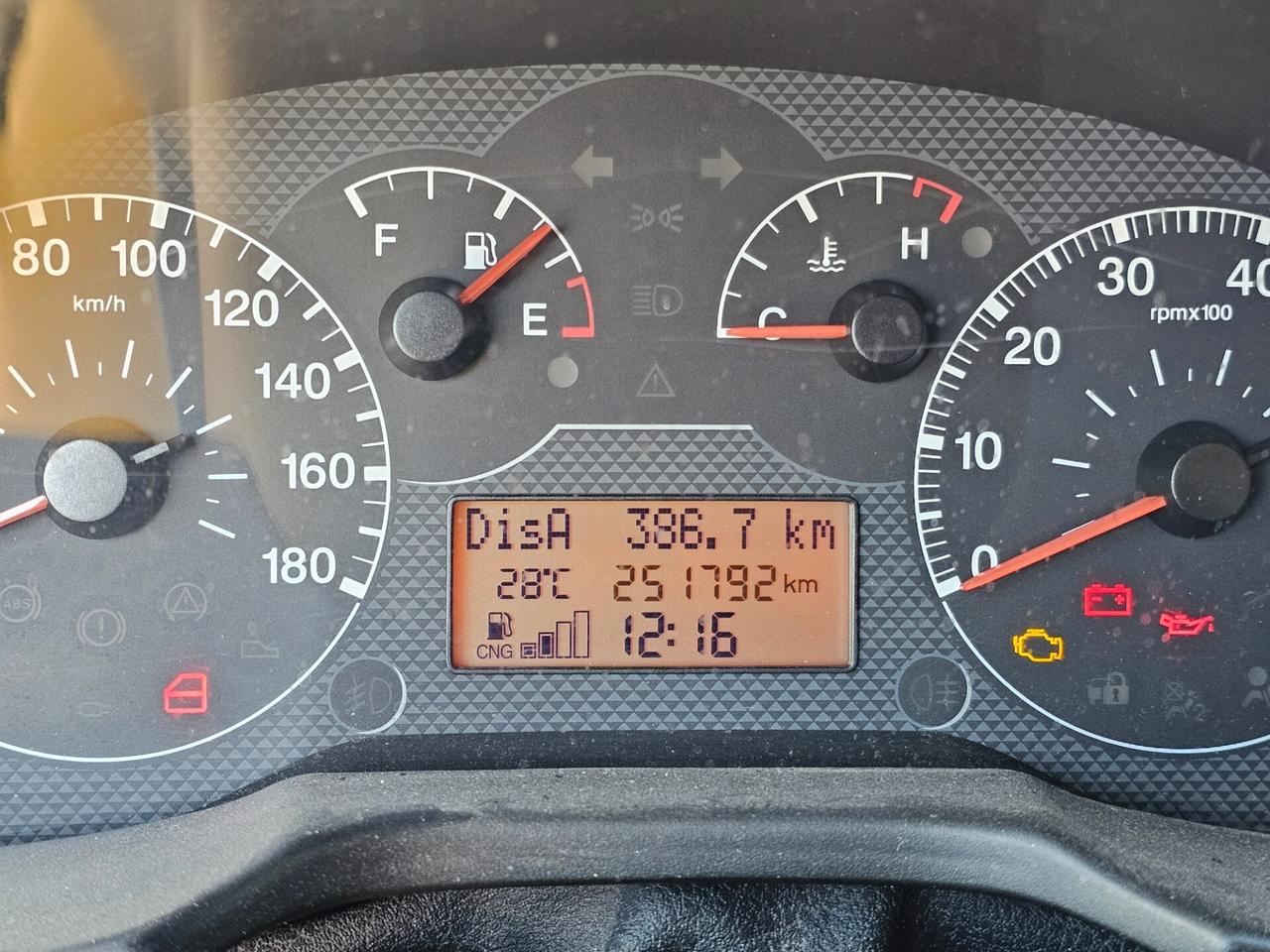 FIAT QUBO 1.4 NATURAL POWER 77cv DYNAMIC