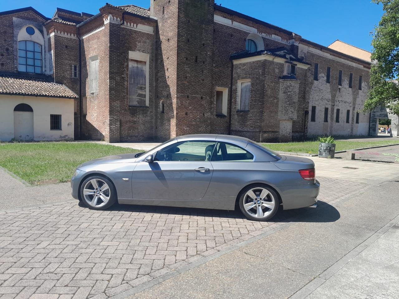 Bmw 325i - CABRIO - cat Futura