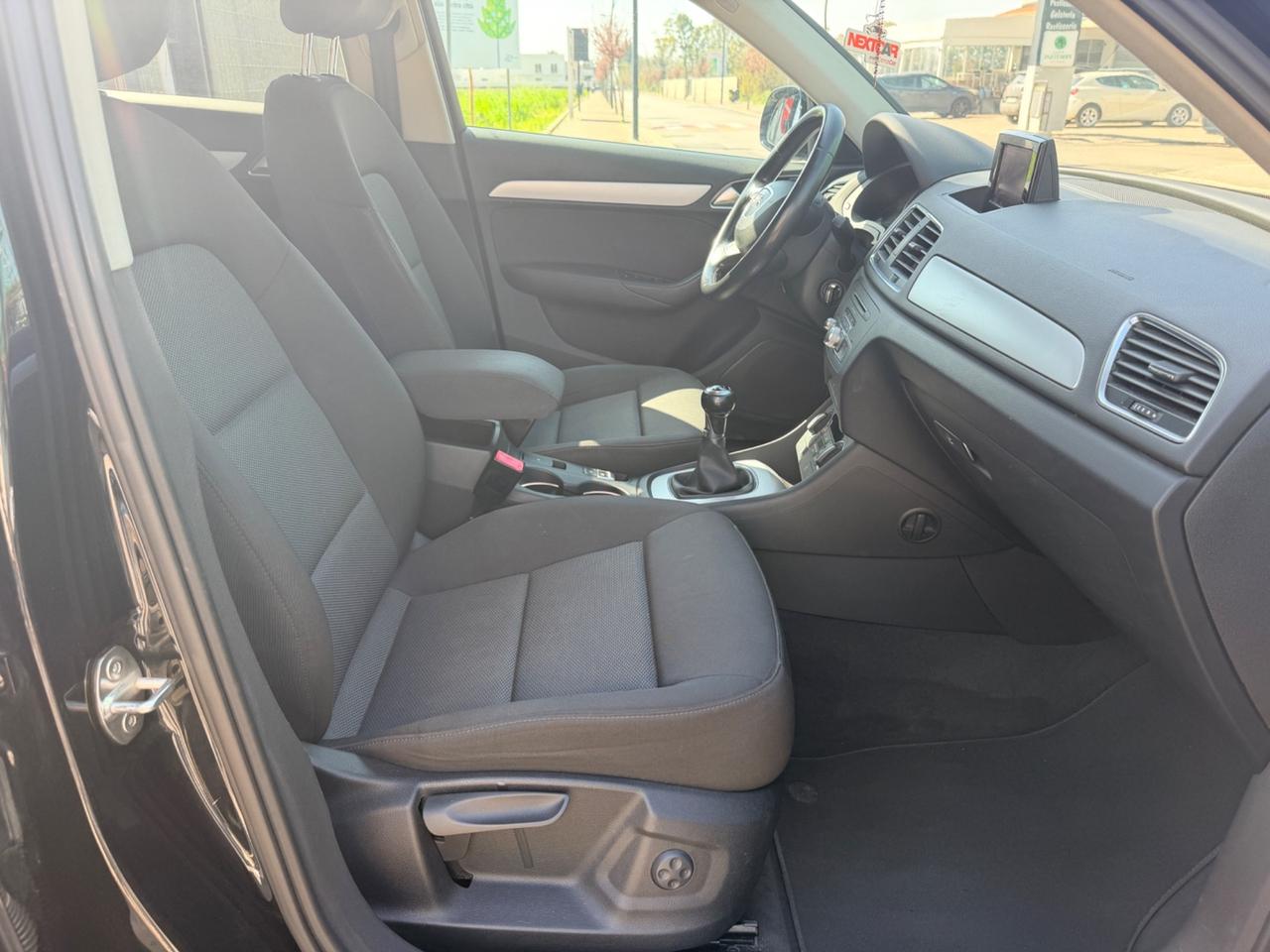 Audi Q3 2.0 TDI 120 CV Design