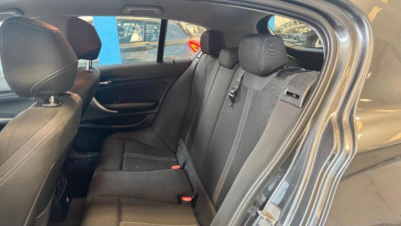 BMW Serie 1 (F20) 120d xDrive 5p. Advantage