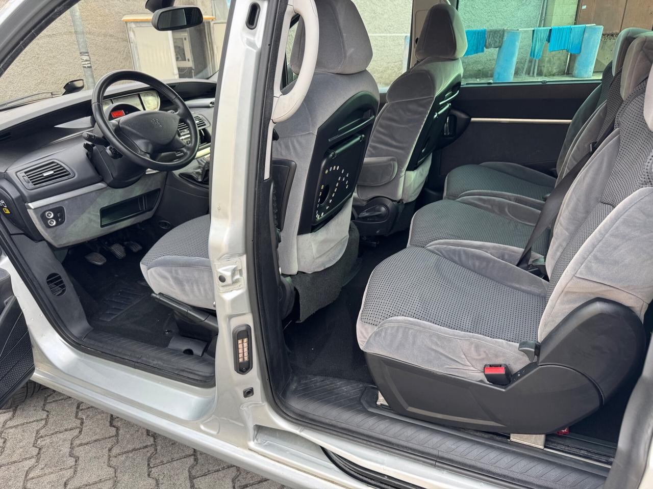 Peugeot 807 2.0 HDi 163CV SV 7 posti