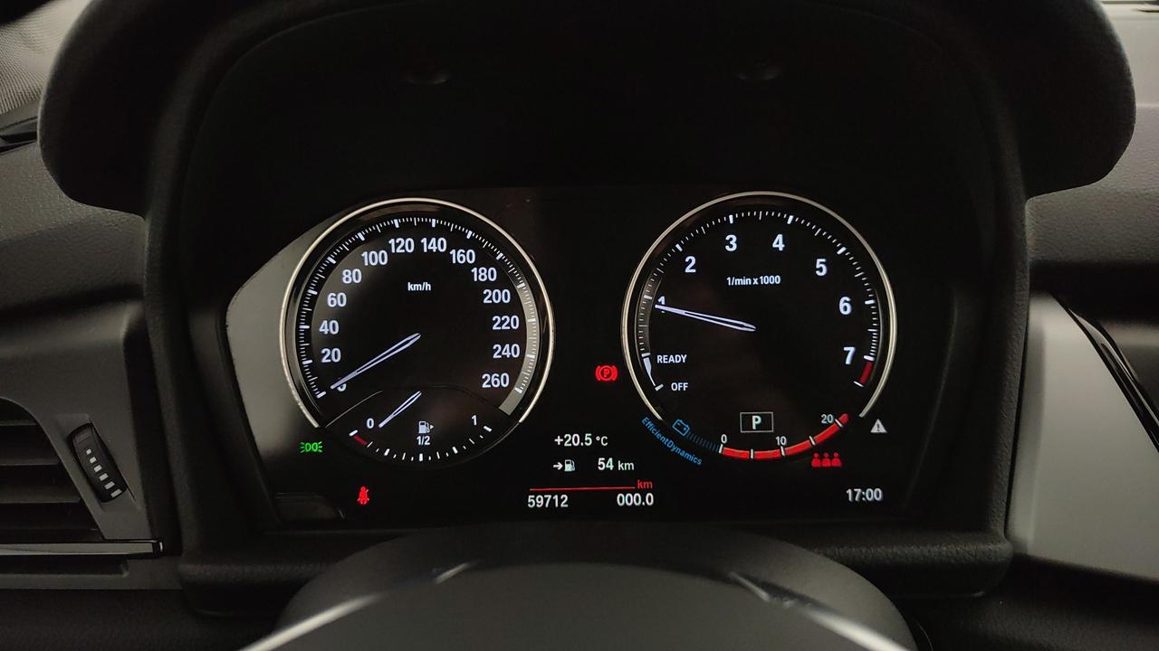 BMW 218i Active Tourer Advantag