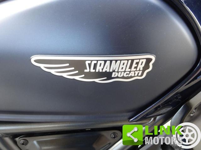 DUCATI Scrambler 800 Nightshift 2024 in Garanzia