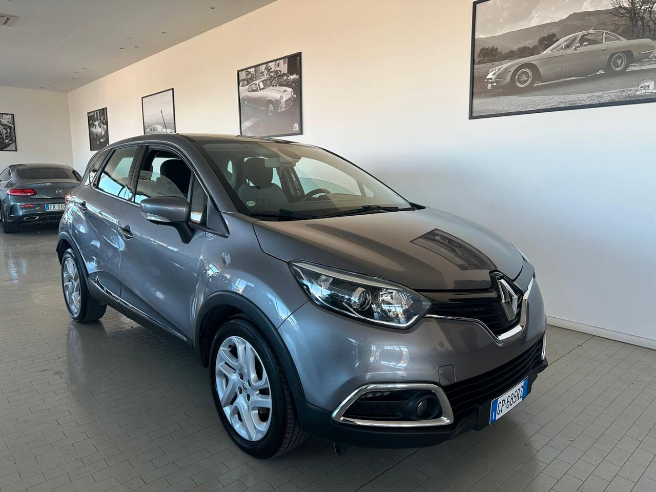 Renault Captur 1.5 dCi 8V 90 CV CAMBIO AUTOMATICO