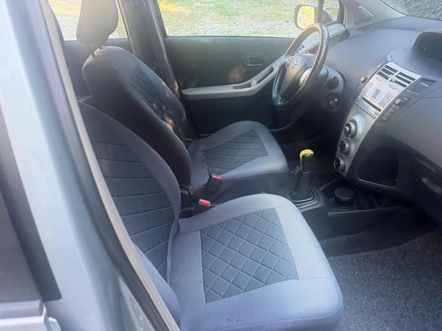 TOYOTA Yaris 108km 1.3 5p Sol senza nessun lavoro da fare