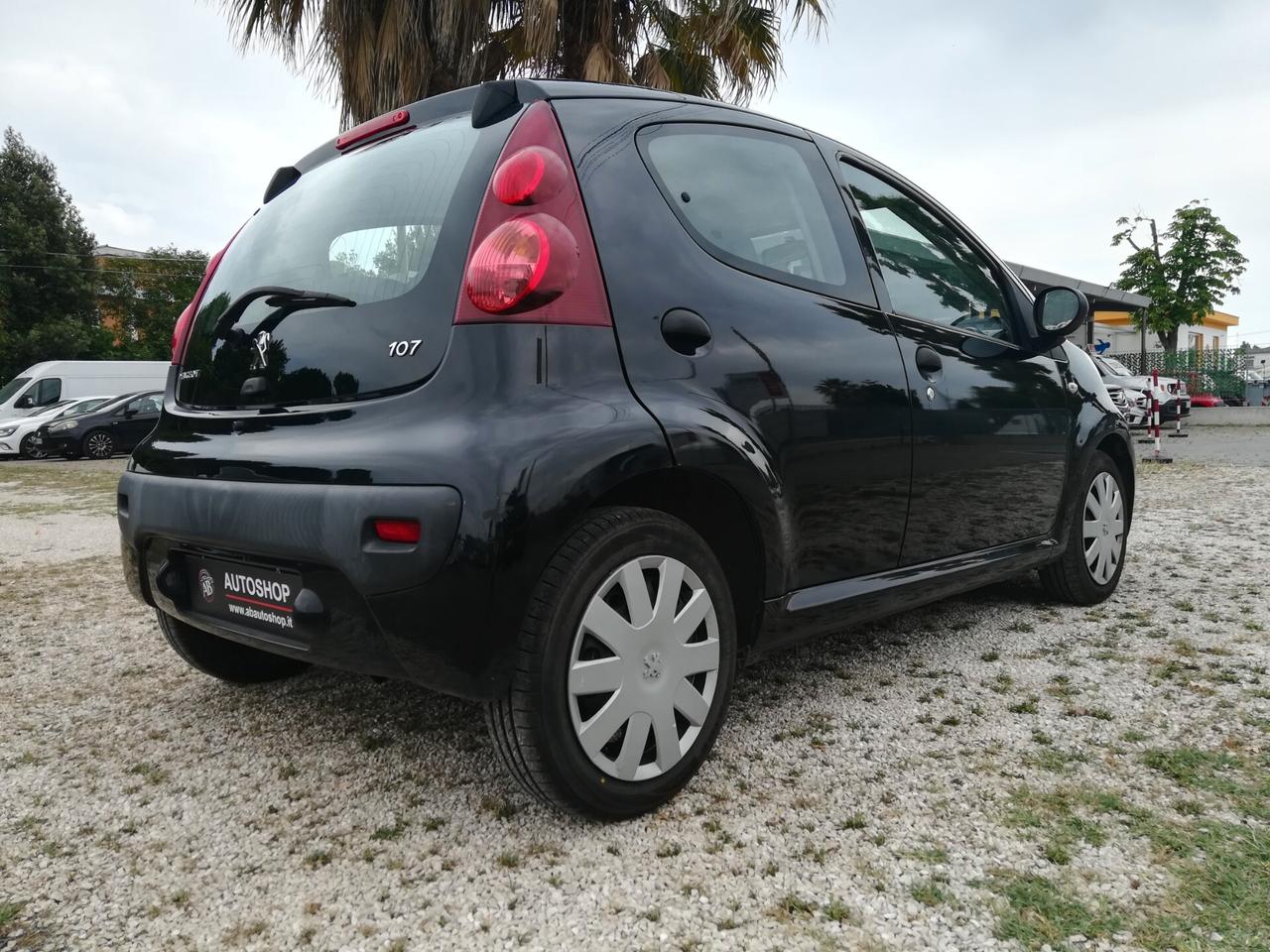 PEUGEOT - 107 - 1.0 68 CV 5p. Active - NEOPATENTATI - FINANZIABILE