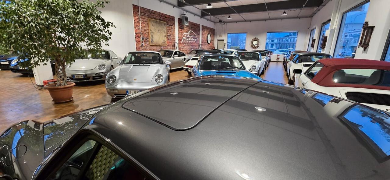 Porsche 993 911 Porsche Carrera4 Book service asi italia