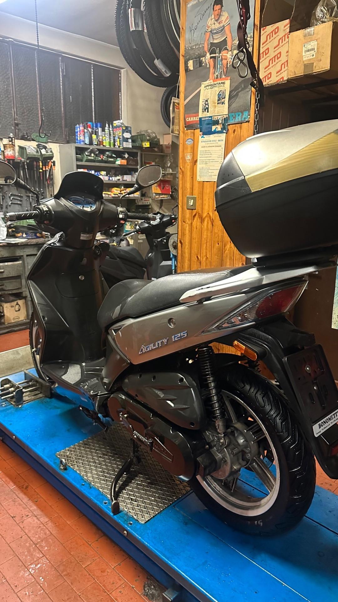 Kymco Agility 125 Ruota 16 con Bauletto