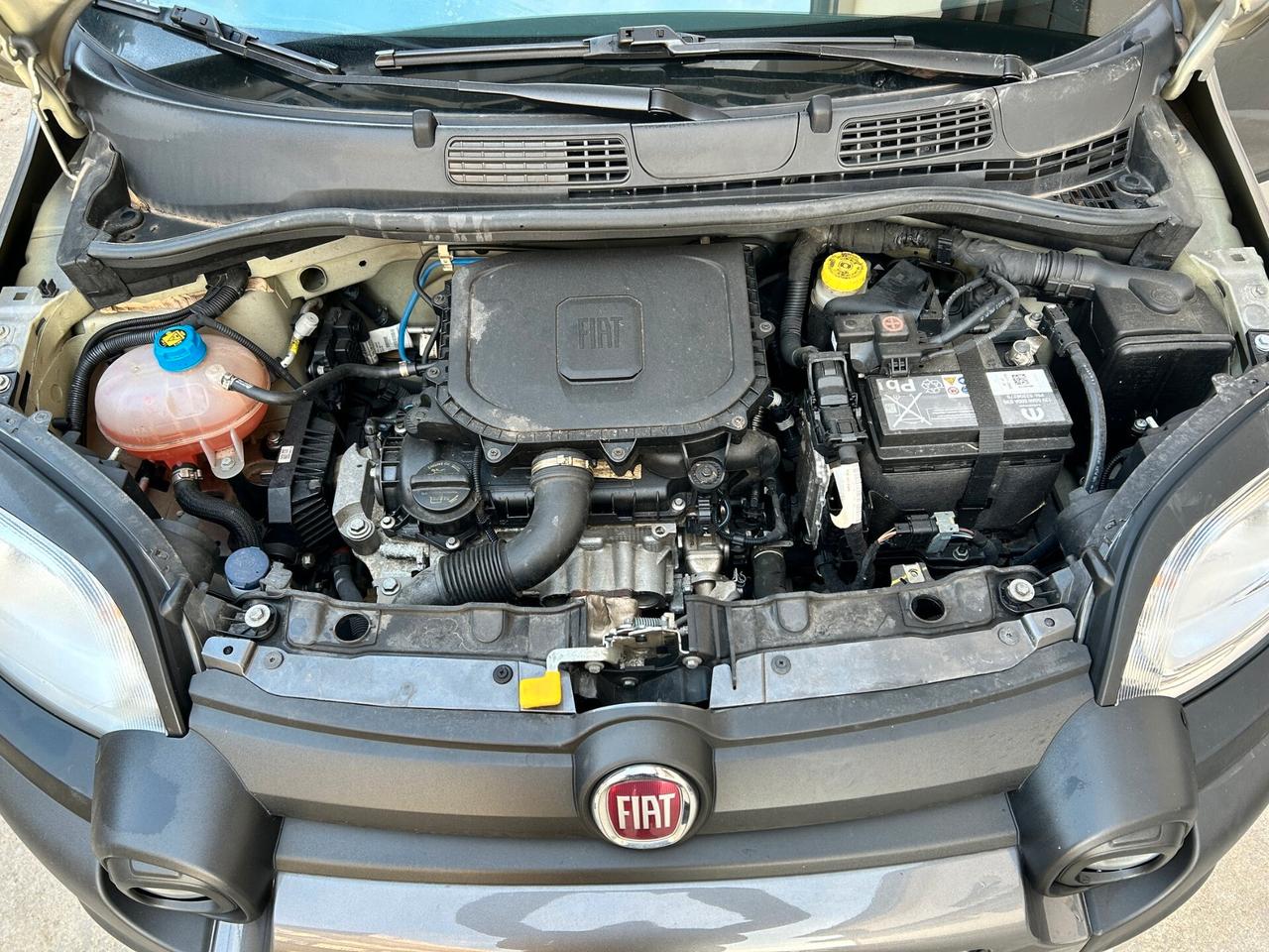 FIAT PANDA 1.0 HYBRID CROSS - 2022