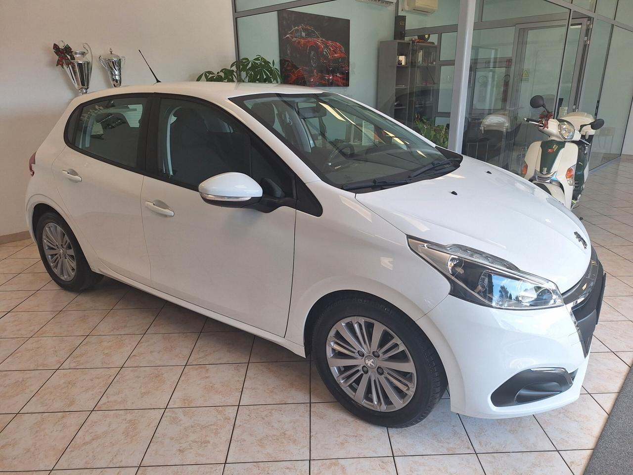 Peugeot 208 BlueHDi 100 S&S 5 porte Active