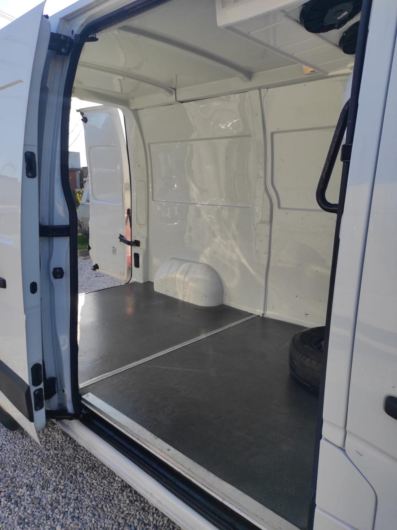 Renault Master T33 2.3 dCi 135 L2H2 Coibentato Iva Compresa