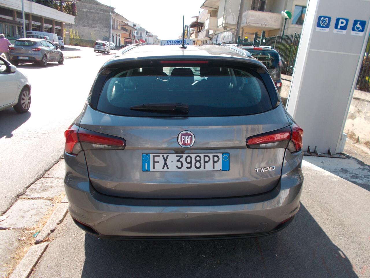 Fiat Tipo 1.6 Mjt S&S SW Lounge