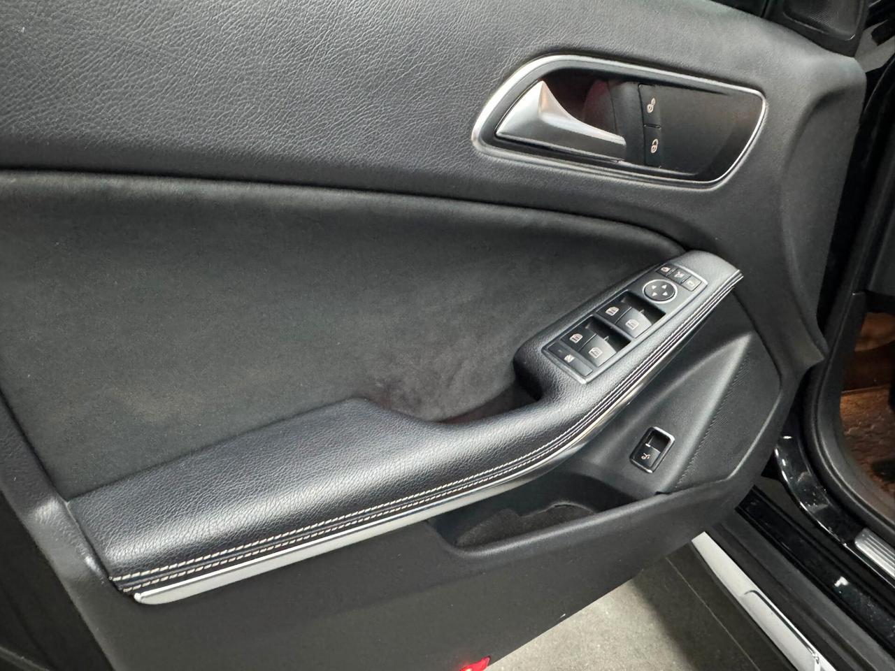 Mercedes-benz GLA 200 d Automatic Premium