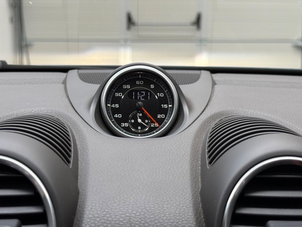 Porsche 718 Spyder Cayman 2.0