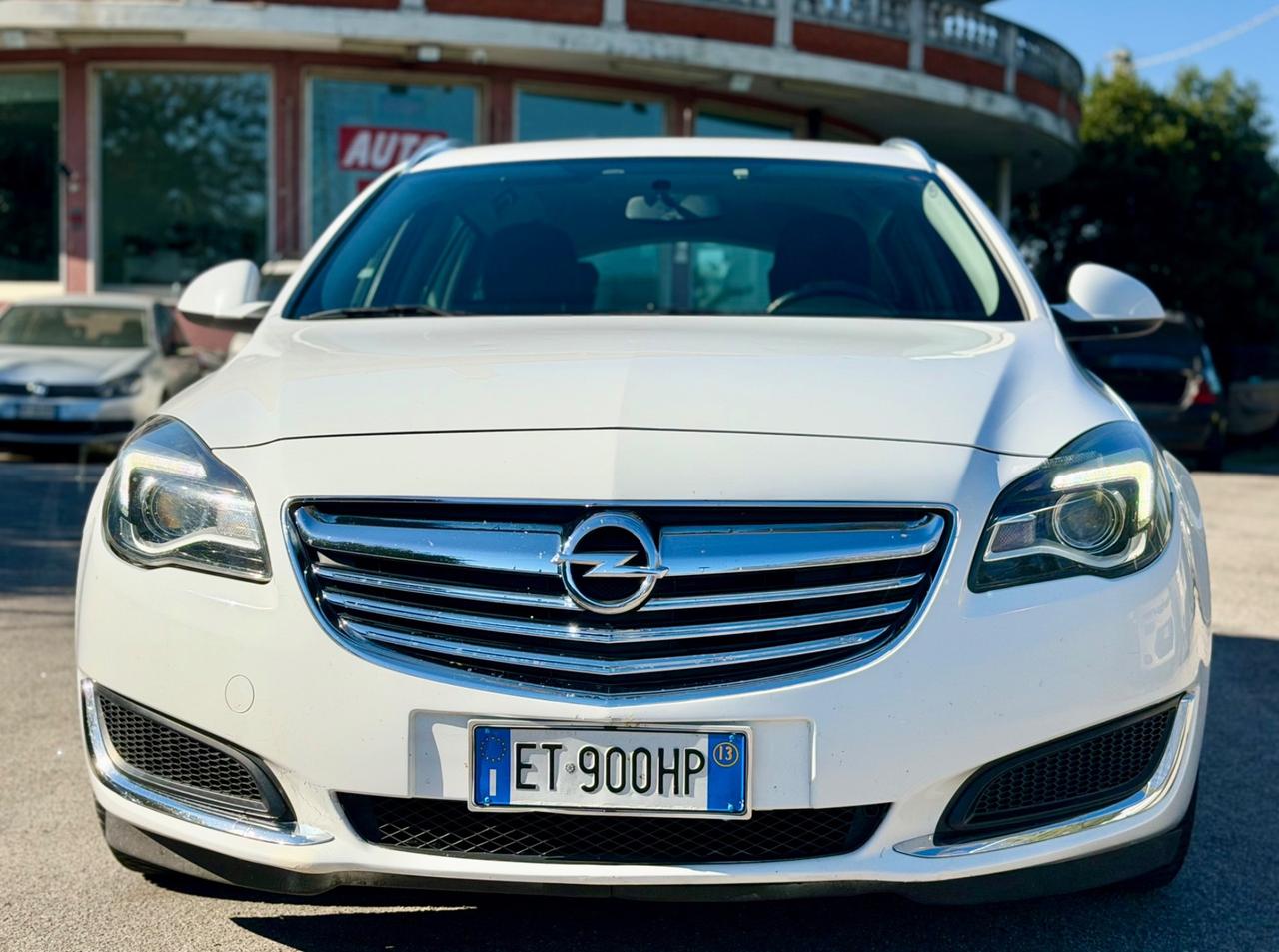 Opel Insignia 2013 2.0 CDTI 140 ok neopatentati ! ! !
