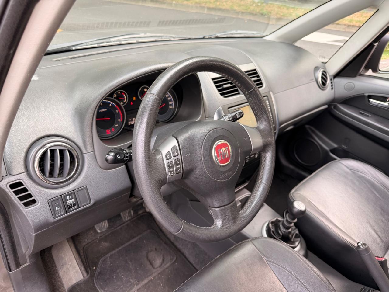 Fiat Sedici 2.0 MJT 16V DPF 4x4 Emotion