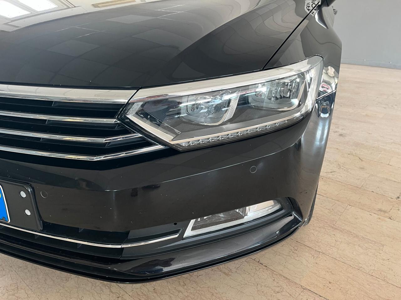 Volkswagen Passat Variant 1.6 Tdl Comfortline BlueMotion Technology Automatica