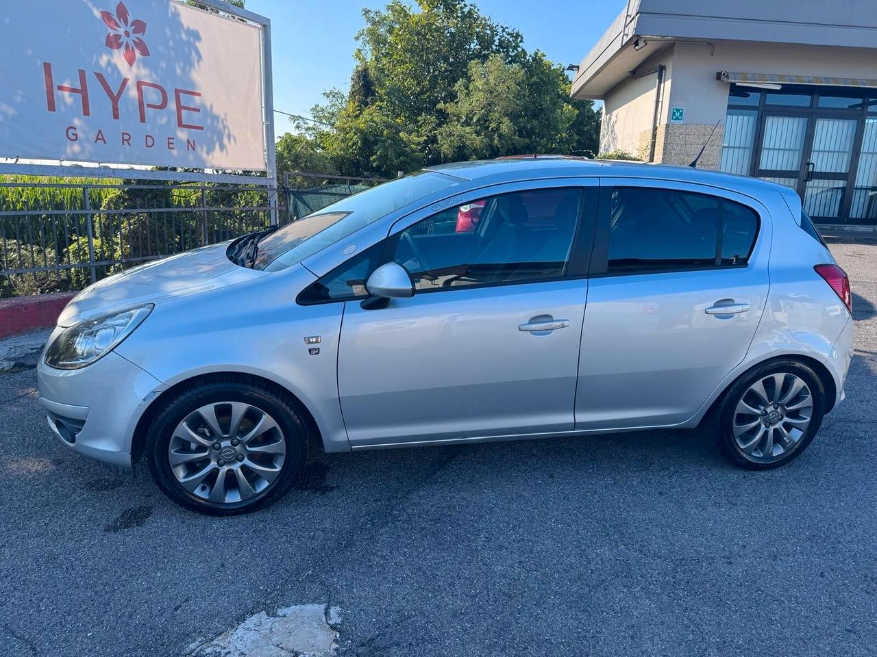 Opel Corsa 1.2 80CV 5 porte GPL-TECH Club