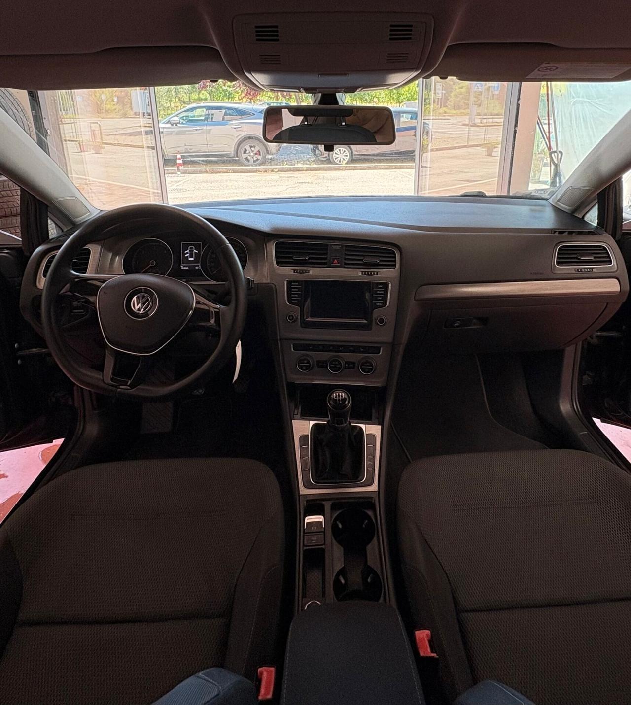 VOLKSWAGEN GOLF 7 Diesel 1.6 TDI CV 105 Km 184.966 X NEOPATENTATI Garanzia 12 mesi
