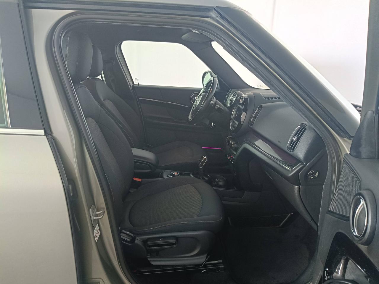 MINI Mini Countryman F60 2017 - Mini Countryman 1.5 One D Hype auto 7m