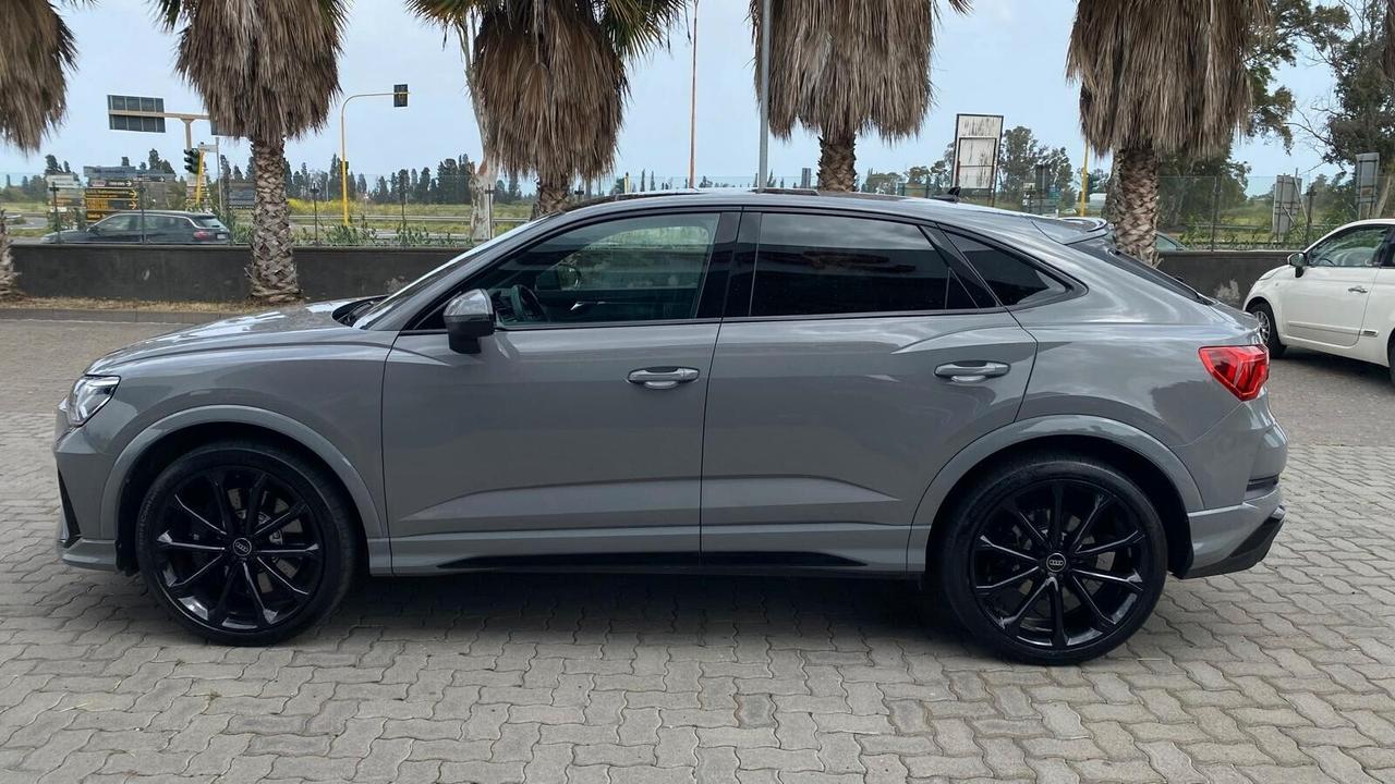 Audi Q3 RS Q3 SPB quattro S tronic S-line