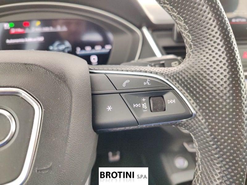 Audi Q5 Q5 SPB 40 TDI quattro S tronic Identity Black