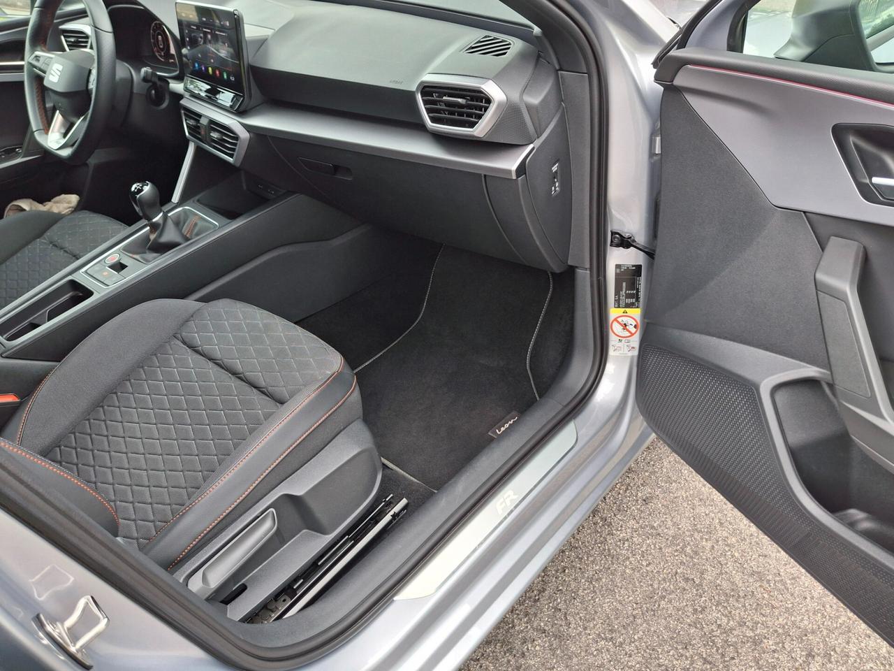 Seat Leon 1.5 TSI 150 CV FR - SOLO 13000 km