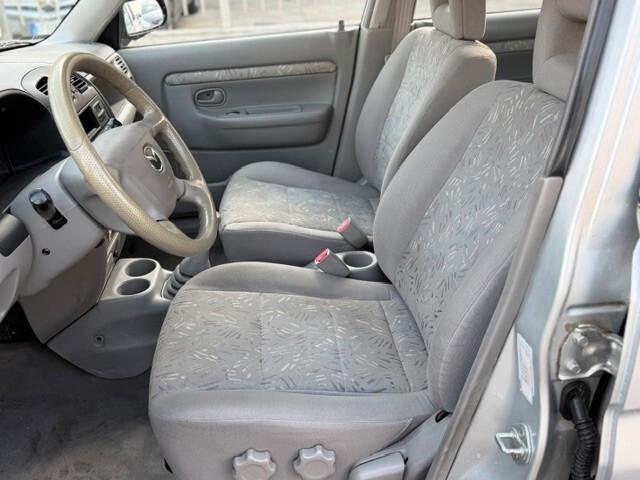 Mazda Demio 1.5i 16V cat