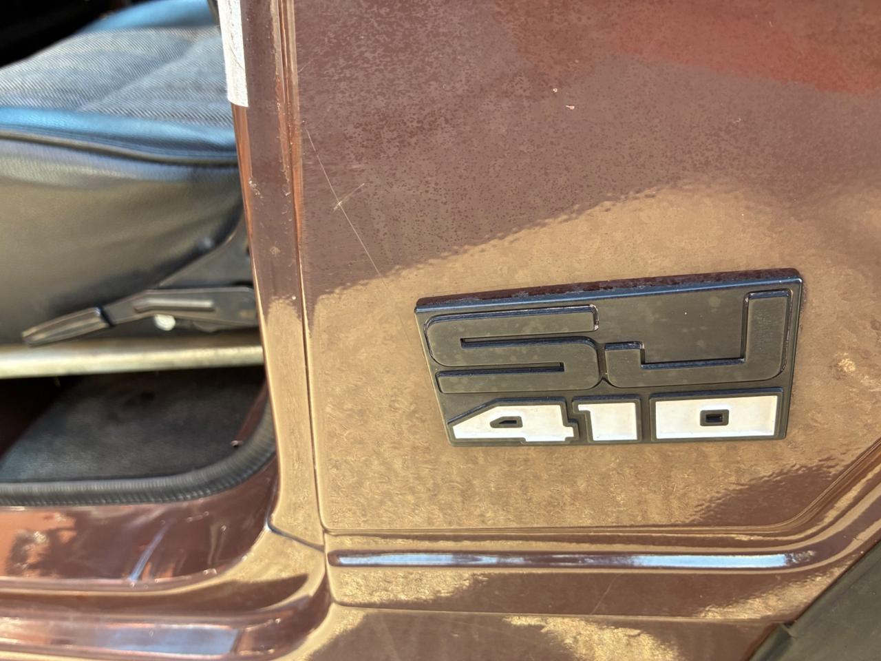 Suzuki SJ 410 SJ410 Berlina De Luxe