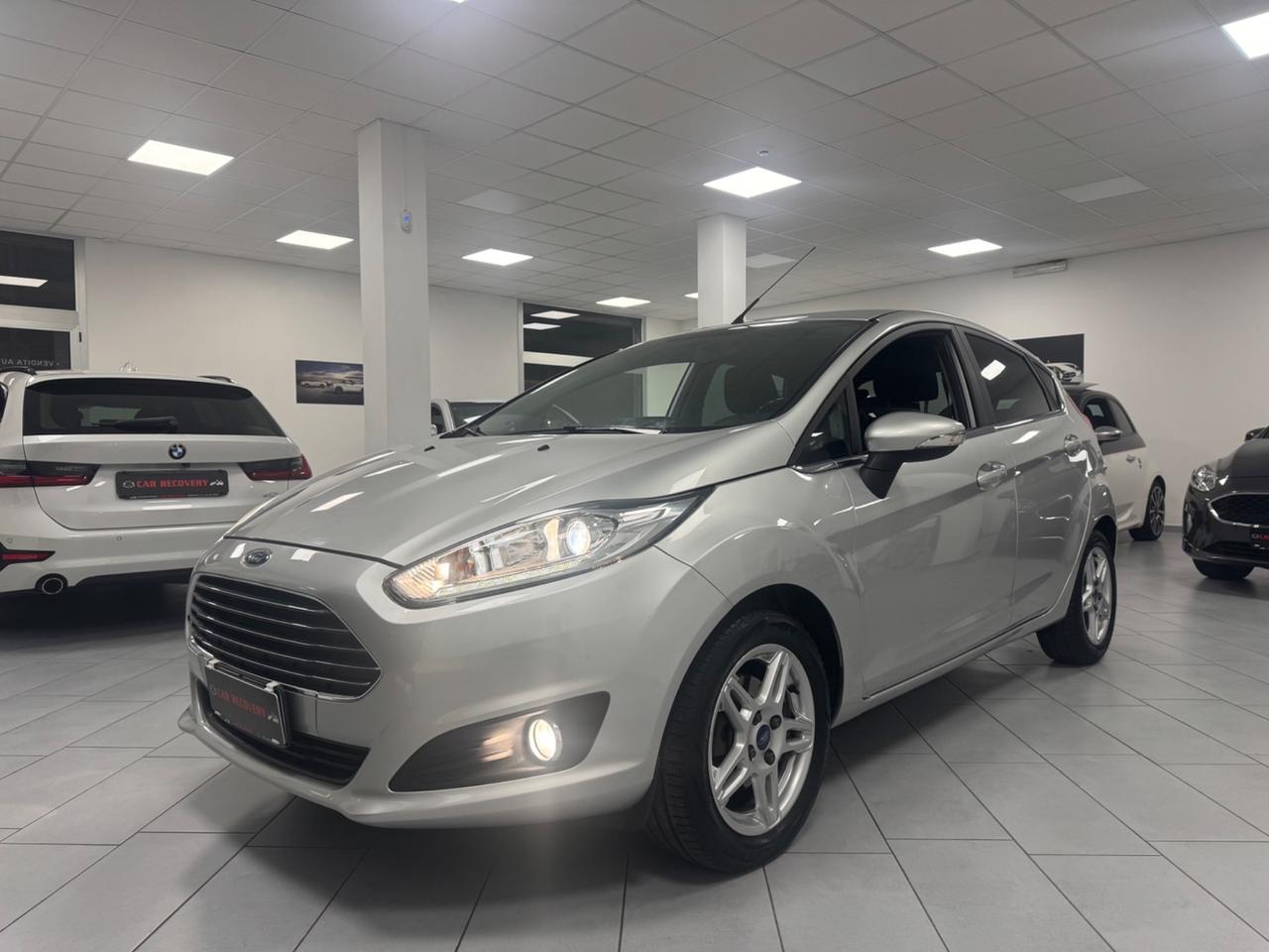Ford Fiesta 1.5 TDCi 75CV 5 porte Titanium