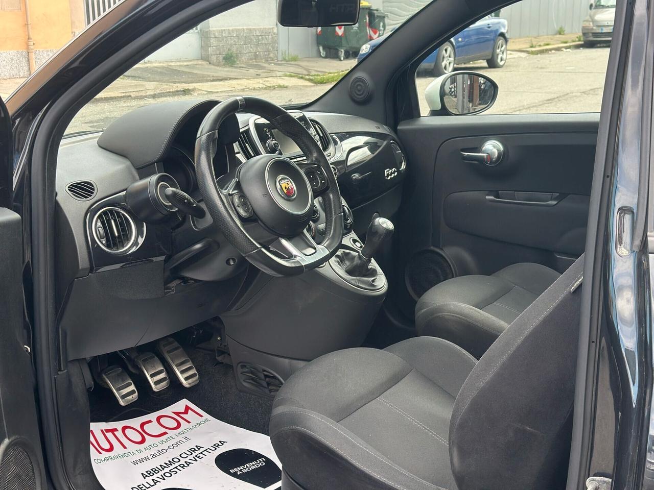 Fiat 595 Abarth 1.4 Turbo T-Jet 145 CV