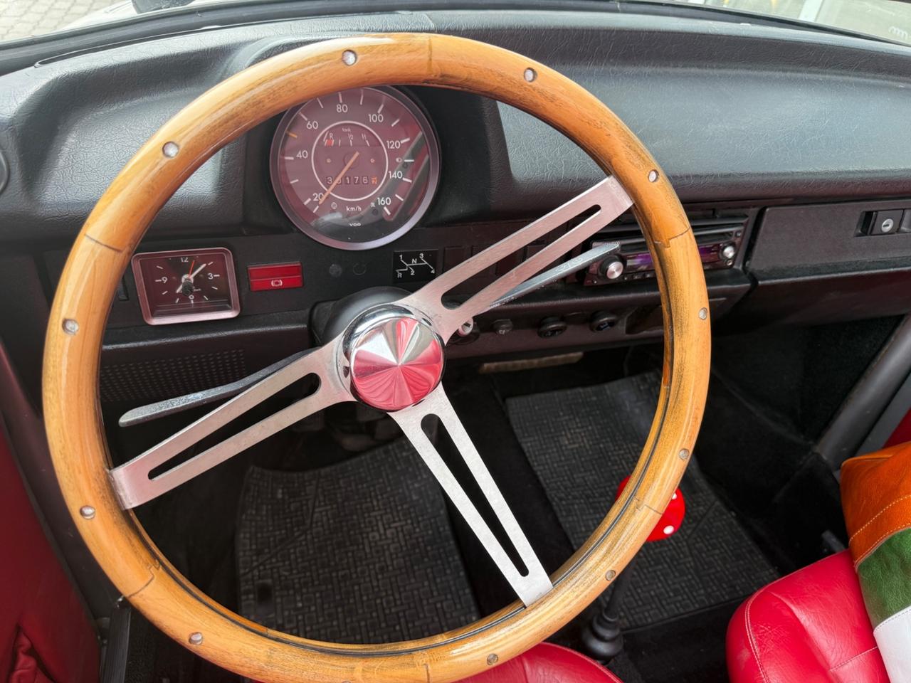Volkswagen Maggiolino Cabriolet Karmann
