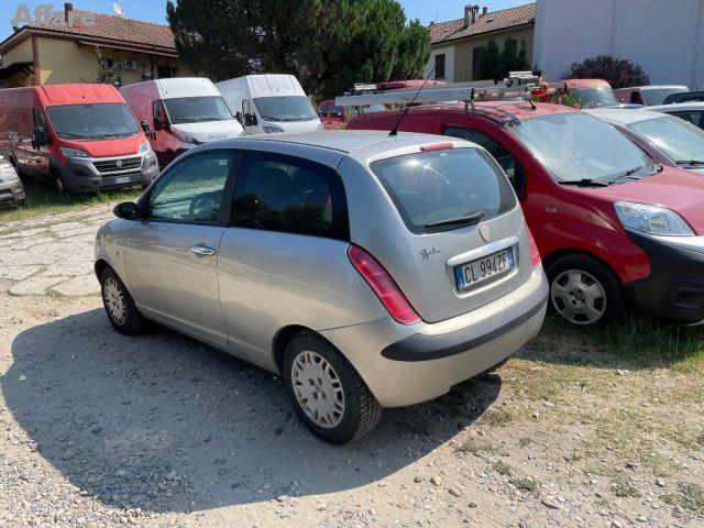 LANCIA Ypsilon 1.2 16V Argento