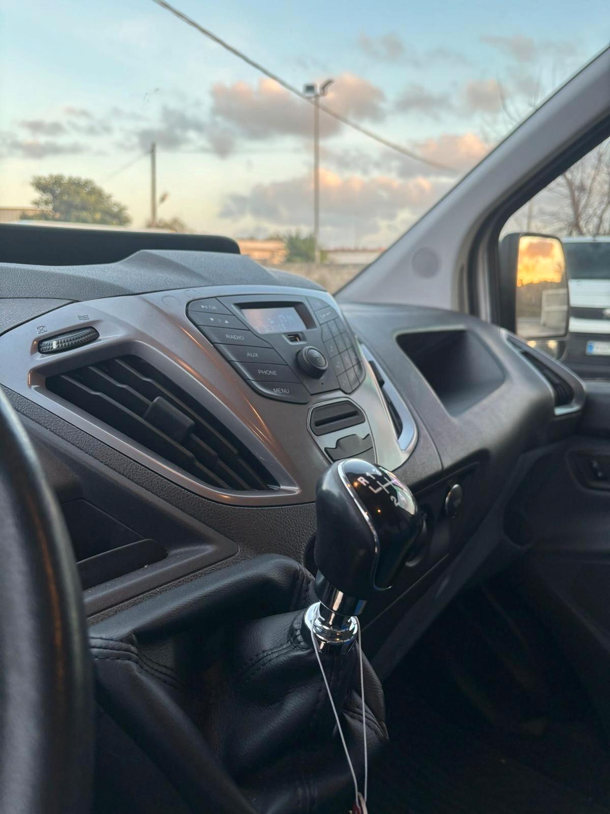 Ford Transit Custom 270 2.0 TDCi 170 PC Furgone Trend