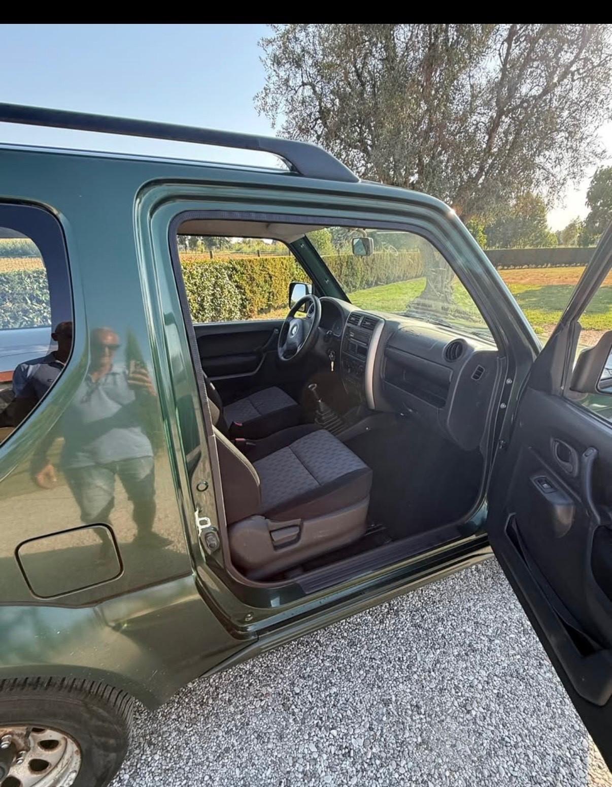 Suzuki Jimny 1.3i 16V cat 4WD JX