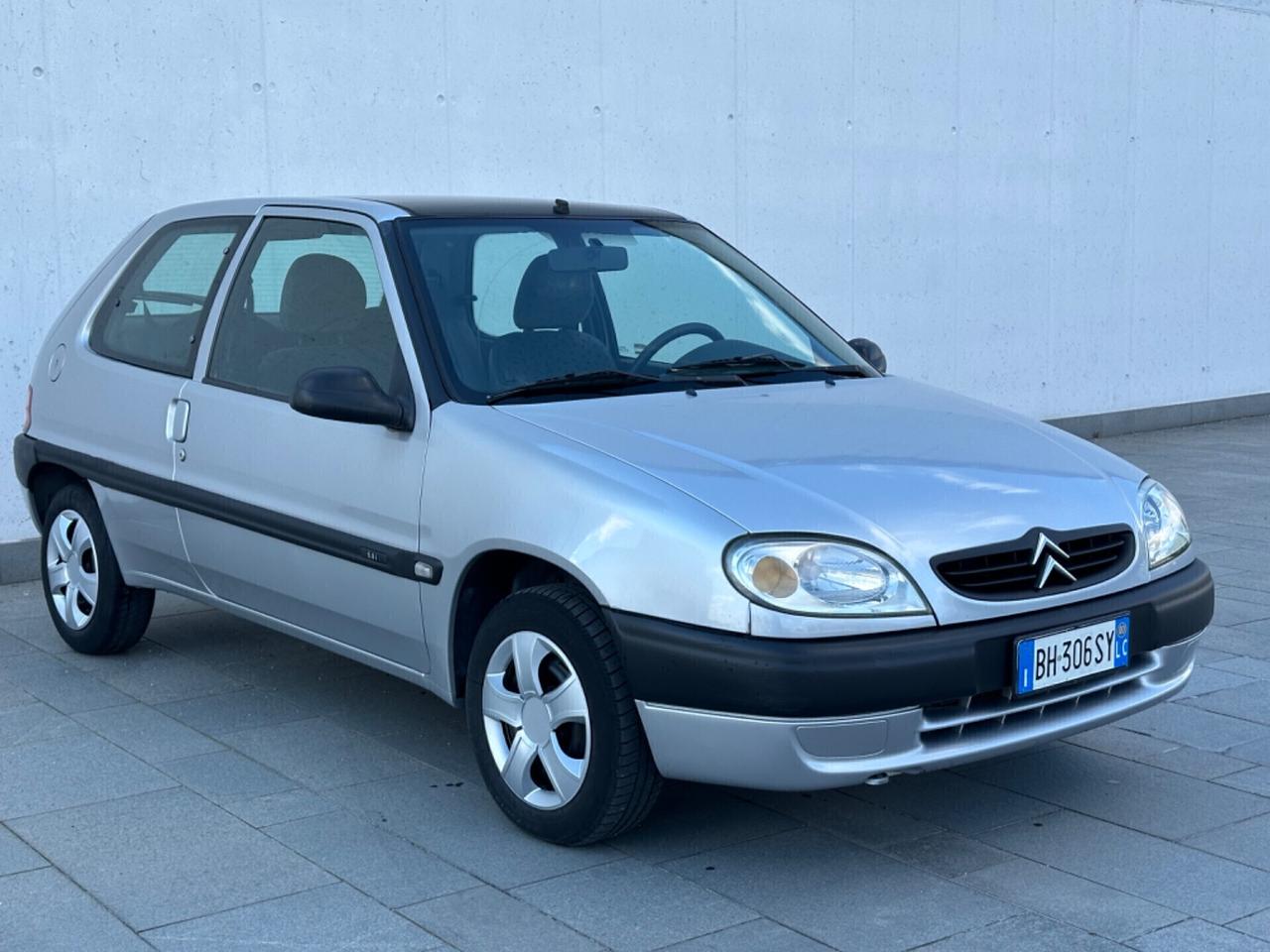 Citroen SAXO 1.1i cat 3 porte SX Neopatentati