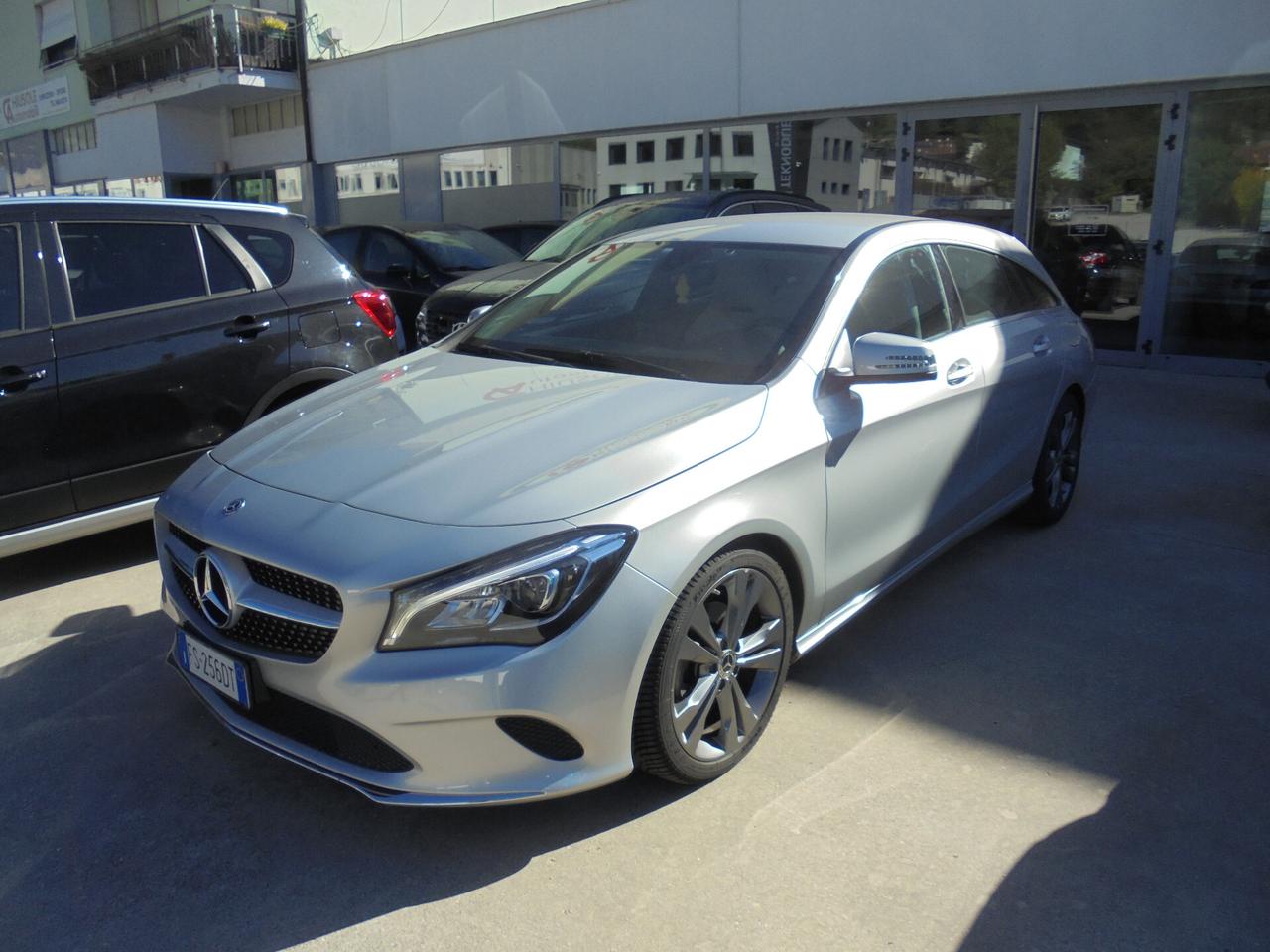 Mercedes-benz CLA 200 d S.W. Business Extra