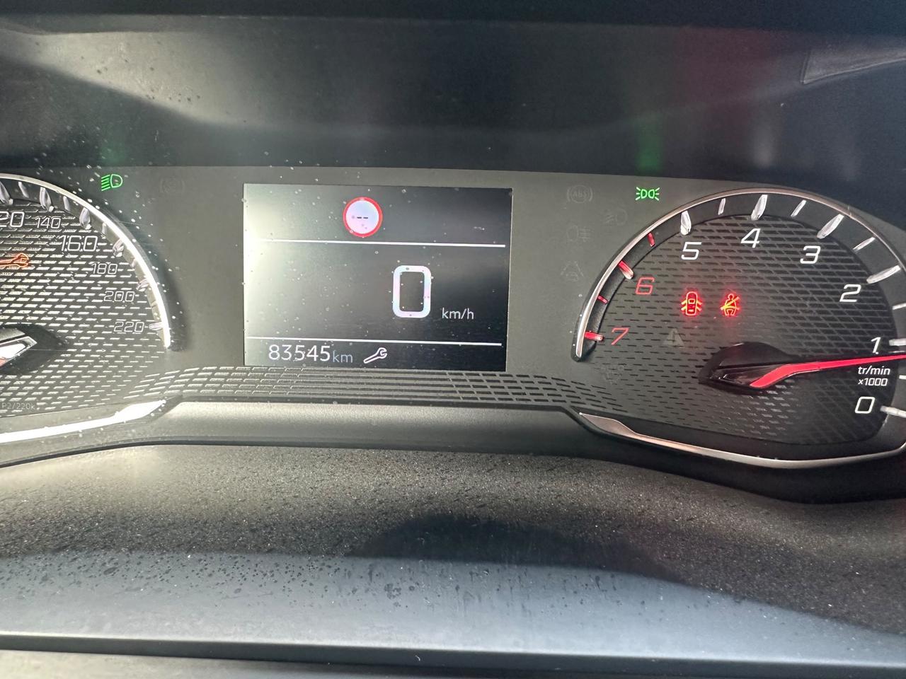 Peugeot 2008 PureTech 100 S&S Allure