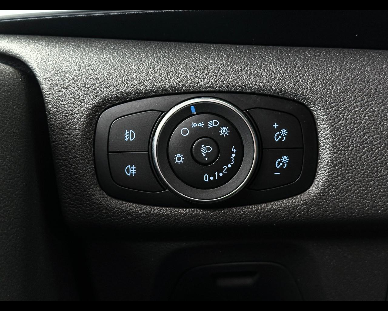 FORD Tourneo Custom 1ª s - Tourneo Custom 320 2.0 EcoBlue 130CV MHEV PC Titanium