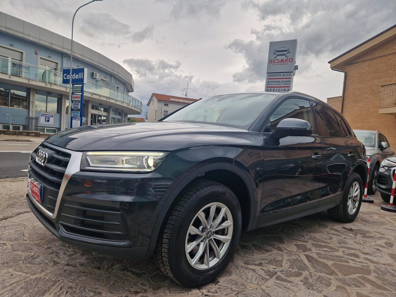 Audi Q5 35 TDI S tronic Business Design