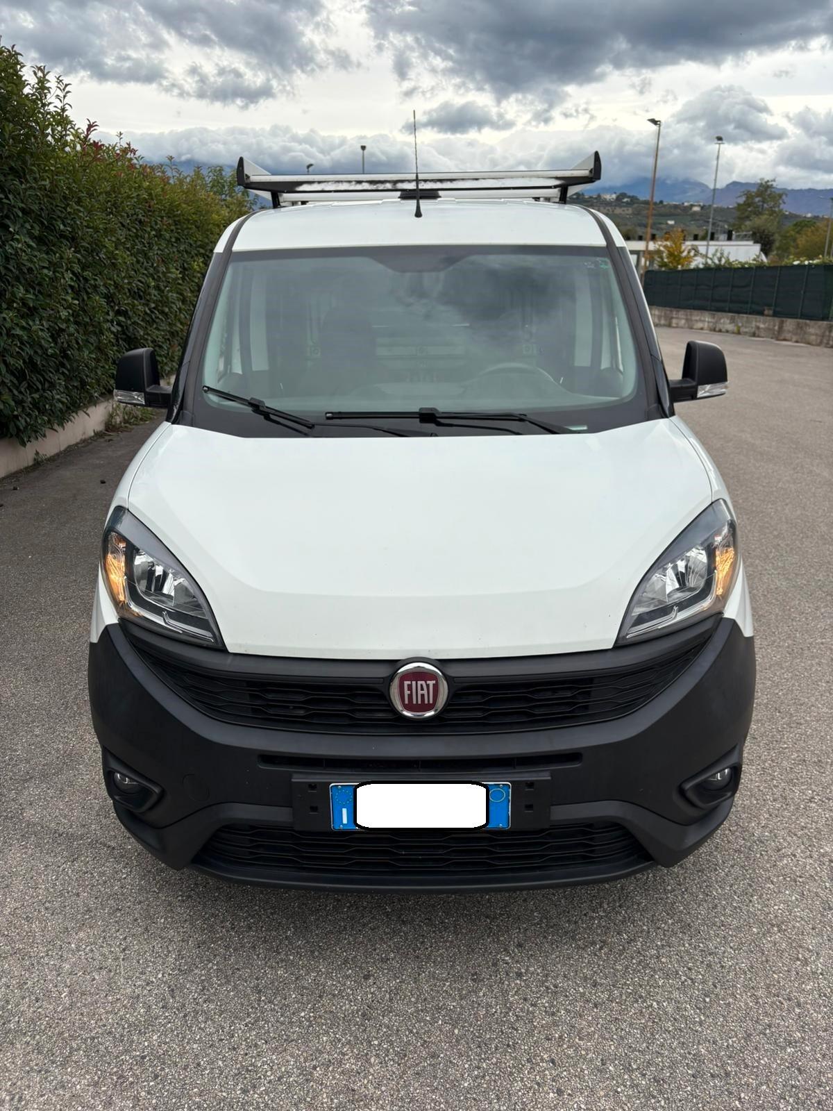 F Doblò 1.6Mjt S&S Bus. A Prof. Off Mobile 10.2020