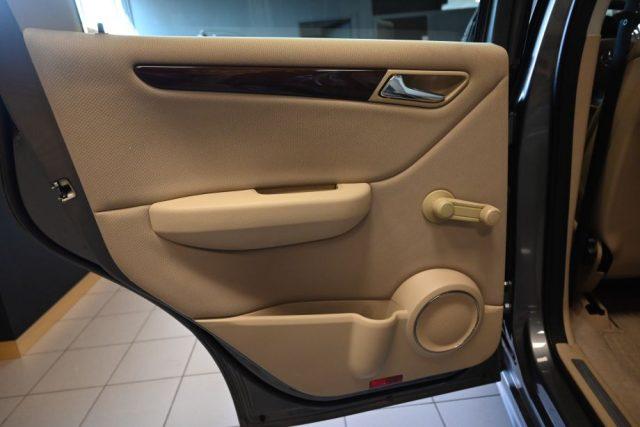 MERCEDES-BENZ A 180 CDI AUTOMATIC SPORT CRUISE IDEALE PER NEOPATENTATI