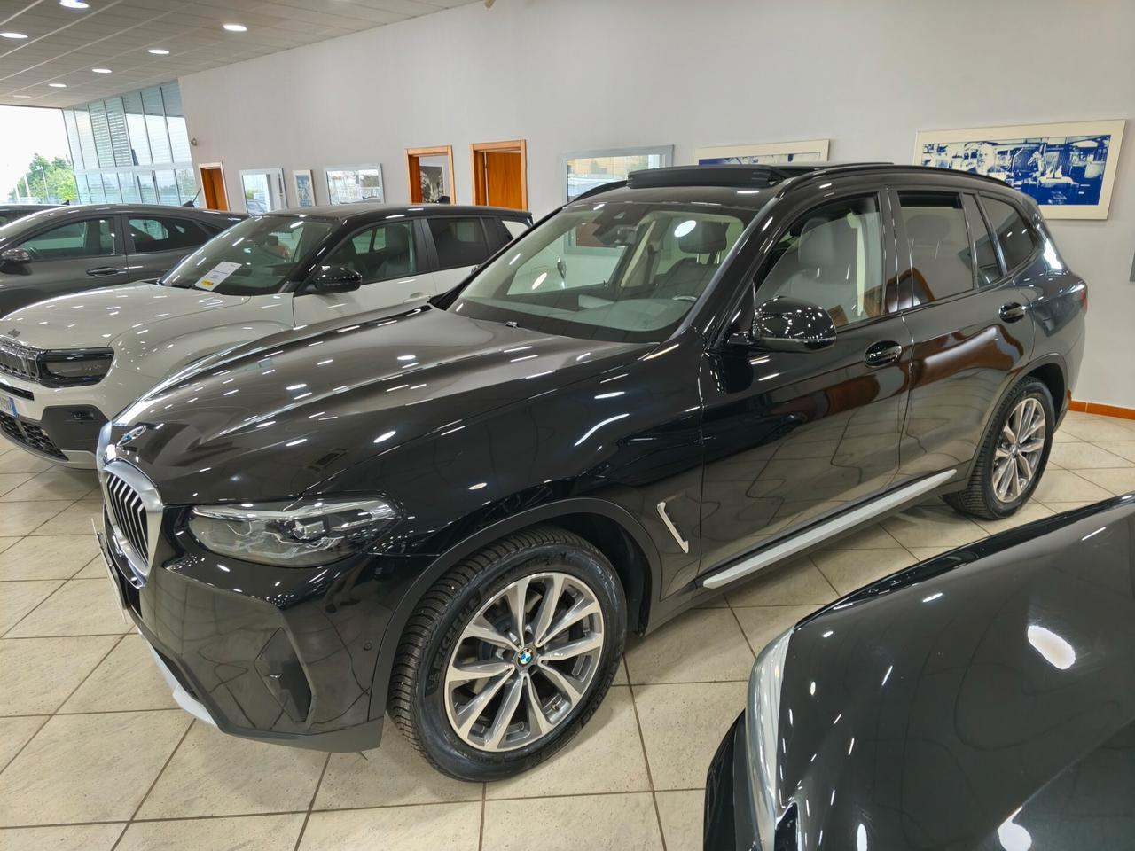 Bmw X3 xDrive20d X line48V (Tetto + Pelle)