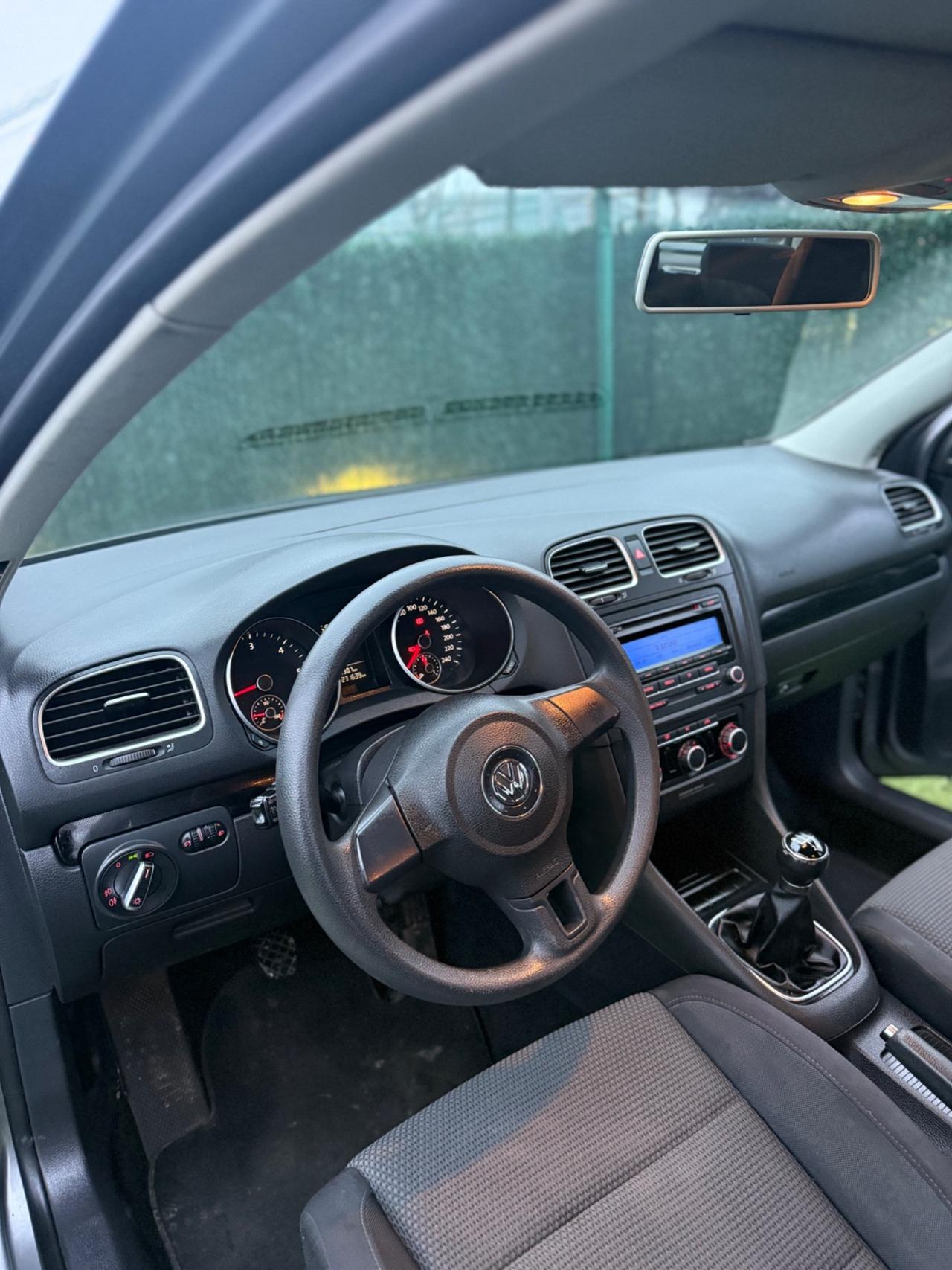 Volkswagen GOLF 6 2011 1.6 TDI NEOPATENTATI 5 PORTE