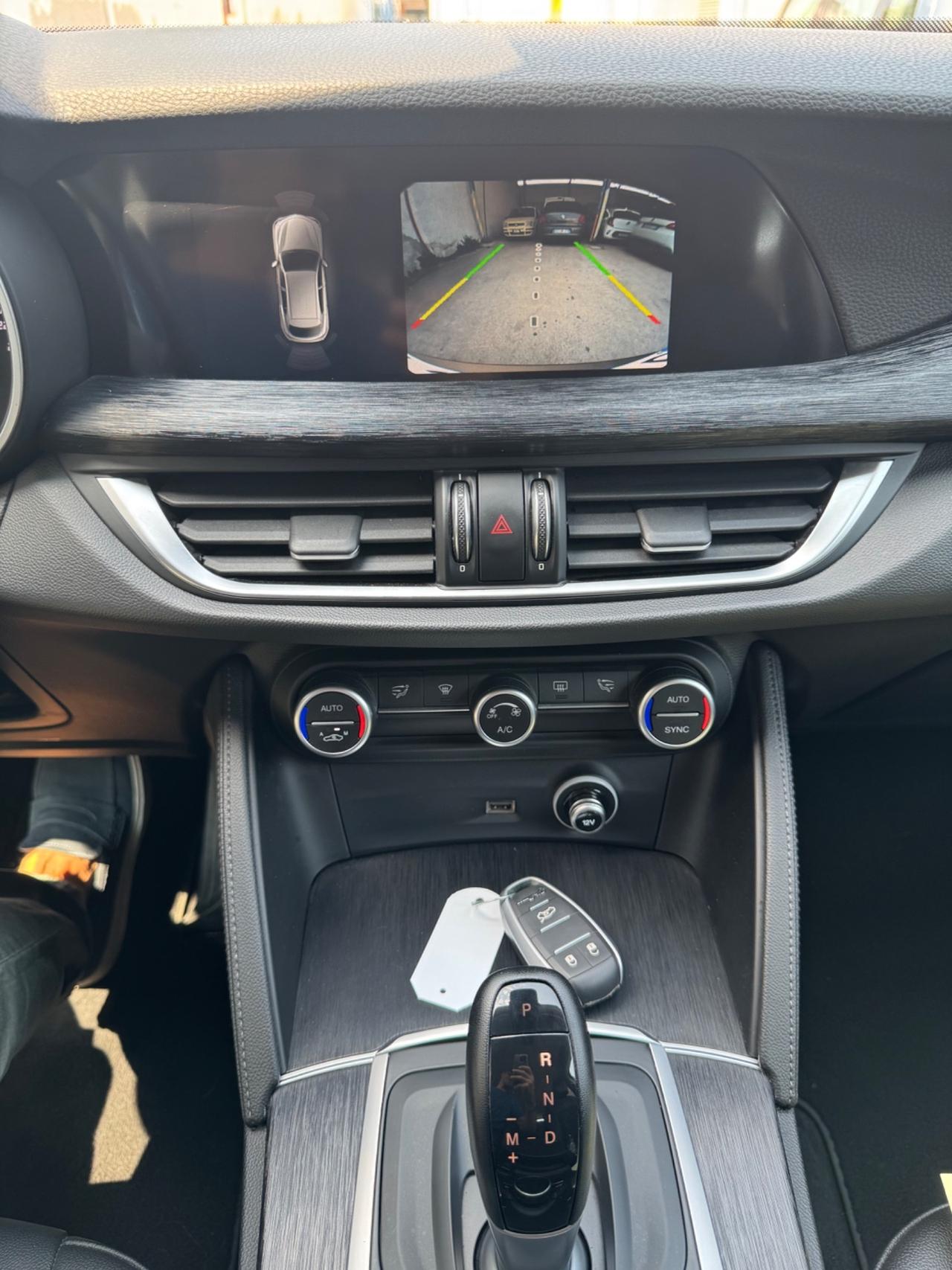 Alfa Romeo Stelvio 2.2 Turbodiesel 210 CV AT8 Q4 Executive