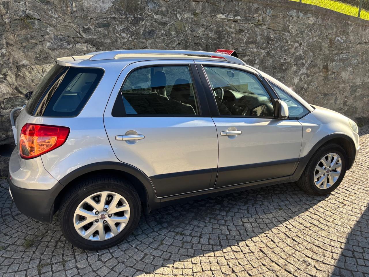 Fiat Sedici 2.0 MJT 16V DPF 4x4 Emotion